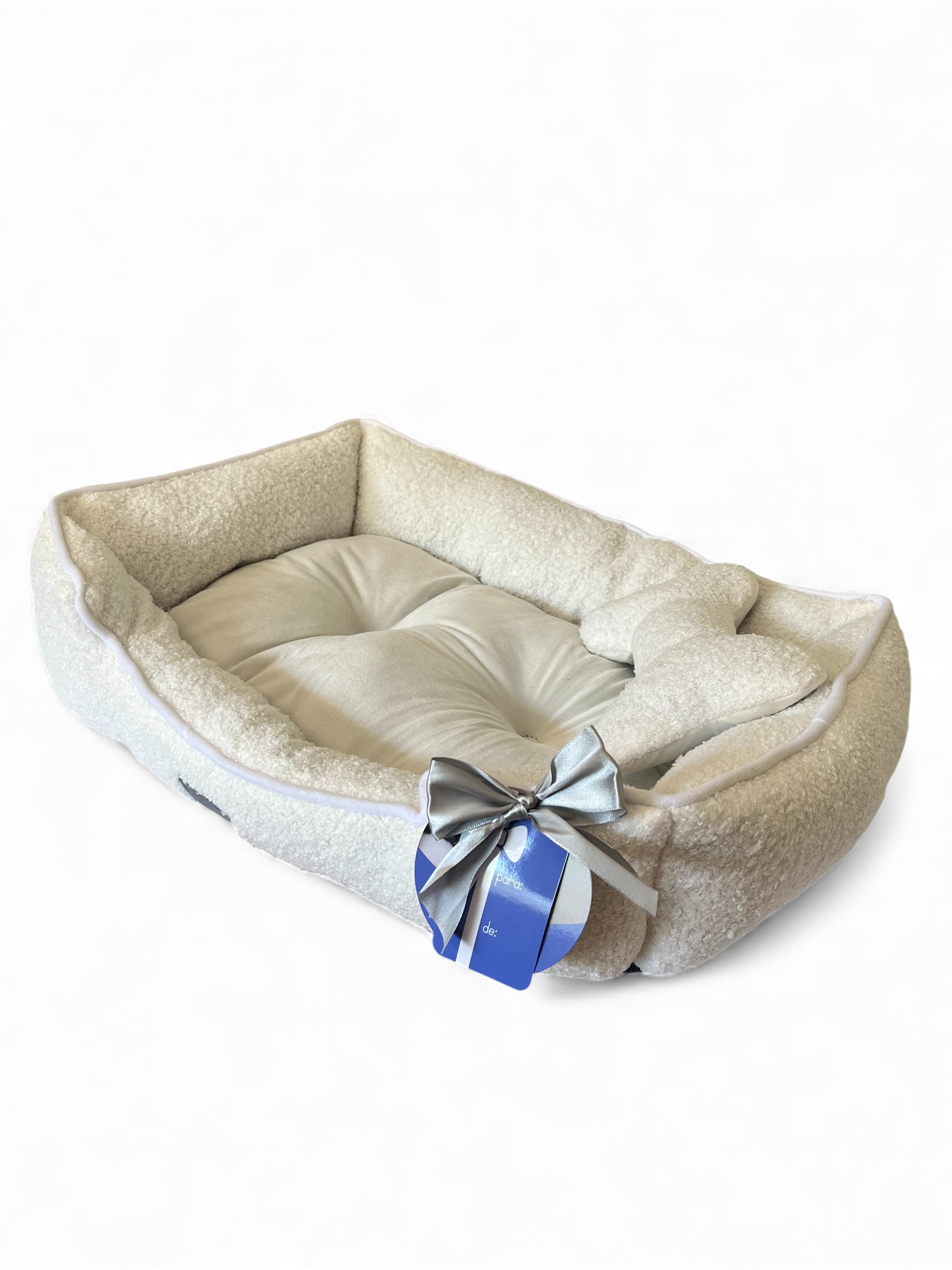 KIT CAMA RECTANGULAR + COJIN BLANCO 56X40X15CM